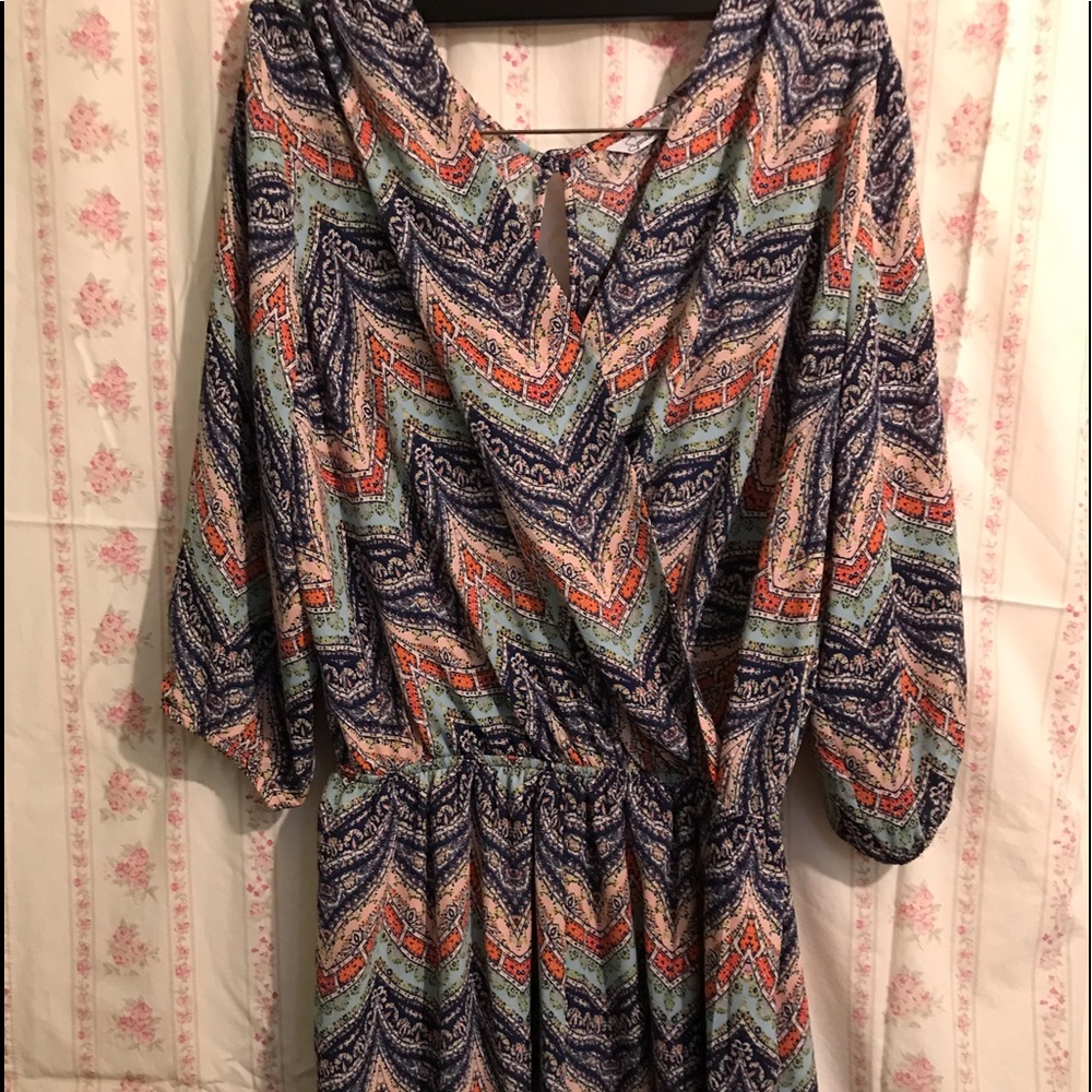Romper - Picture 2 of 4